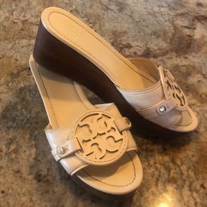 Tory Burch 8.5